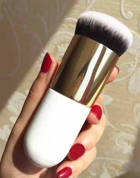 Chubby Short Bristle Foundation Brush - BEYAZURA.COM