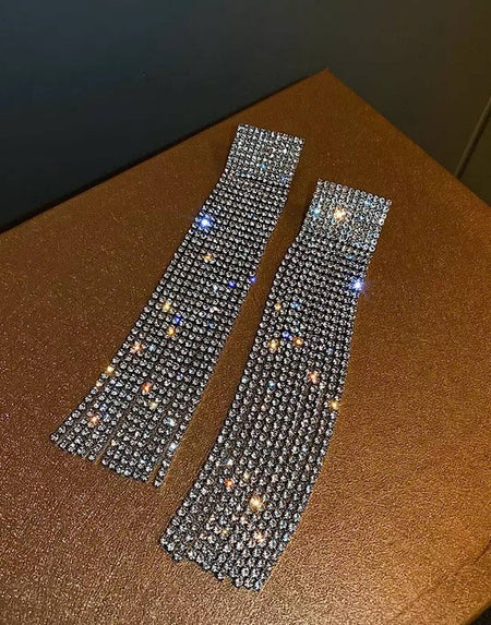 Long Crystal Dangle Earrings - BEYAZURA.COM