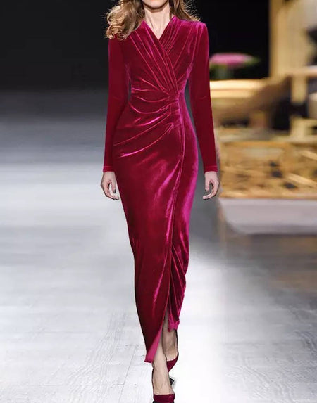 Red Velvet Ruched Long Dress - BEYAZURA.COM