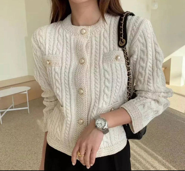 Chain Stitch Warm Sweater With Pearl Buttons - BEYAZURA.COM