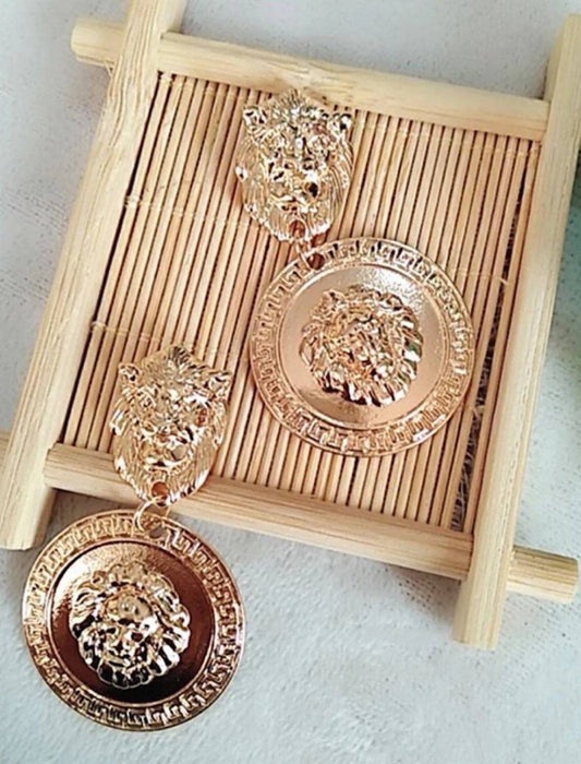 Golden Lion Dangling Earrings - BEYAZURA.COM