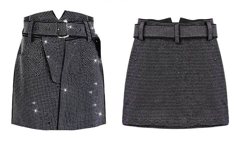 High Waisted Crystalized Belted Short Skirt - BEYAZURA.COM