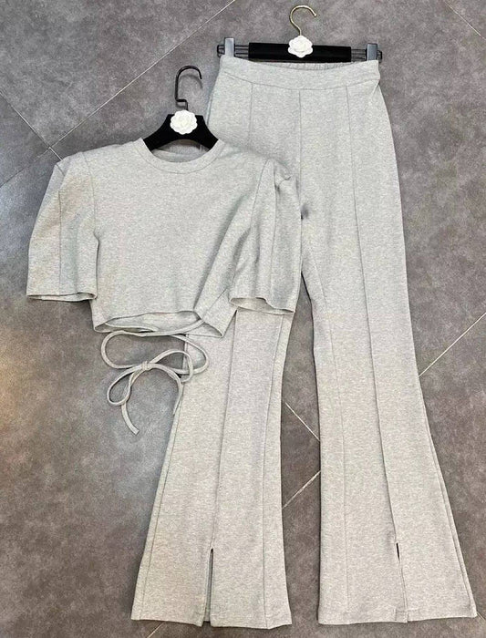 Laced Top And Cropped Pants Knit Set - BEYAZURA.COM