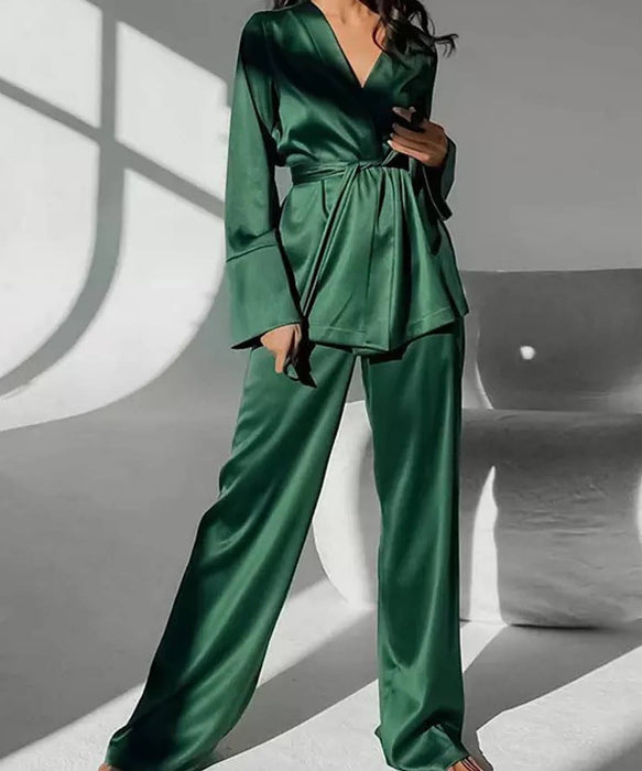 Satin Robe and Trousers Loungewear Set In Green - BEYAZURA.COM