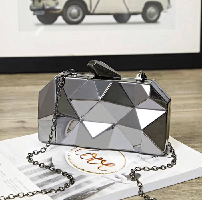 Shiny Metal Geometrical Evening Clutch - BEYAZURA.COM